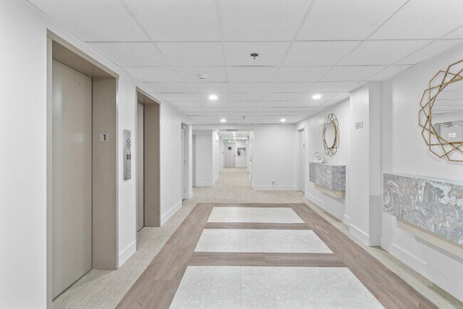 Foto del edificio - 4511 S Ocean Blvd