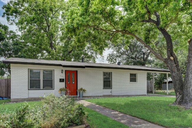 Building Photo - Beautiful 2 bedroom Home in South Austin