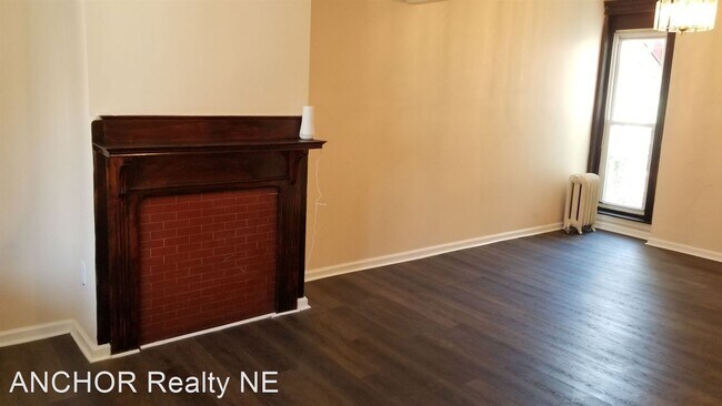 Building Photo - 2 br, 1 bath House - 117 N. Robinson St
