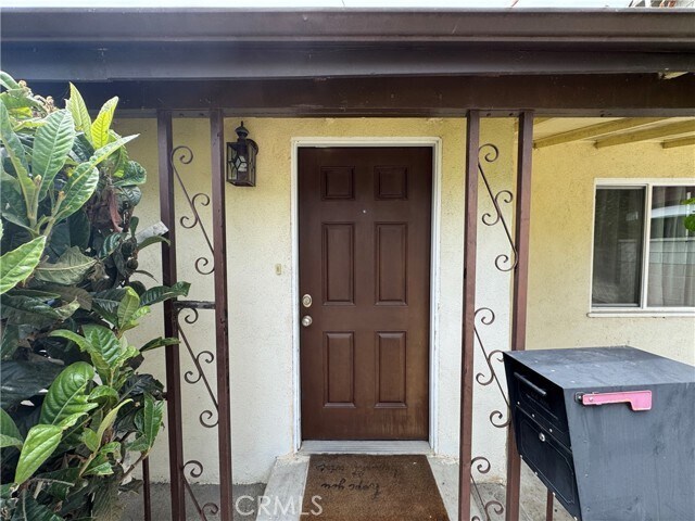 Foto del edificio - 633 Hillcrest St