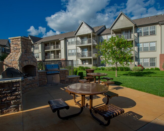 Villas of Waterford I & II Apartments Wichita, KS