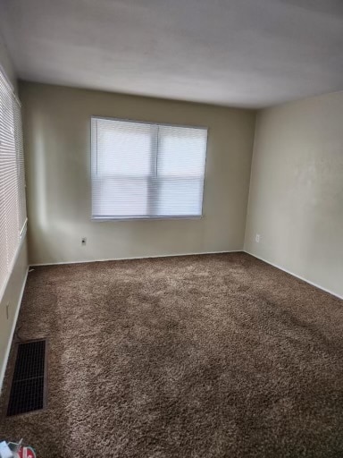 Building Photo - 1524 W Kettelle St