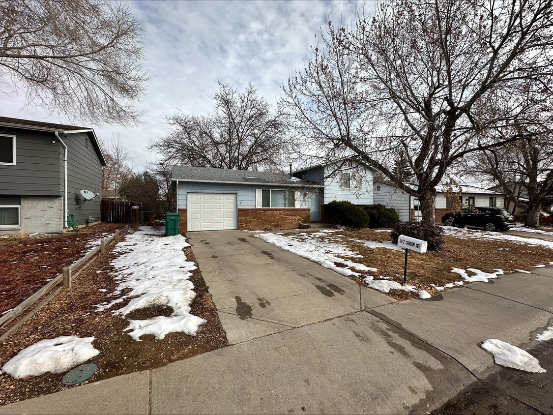 Primary Photo - 3412 Carson Ave