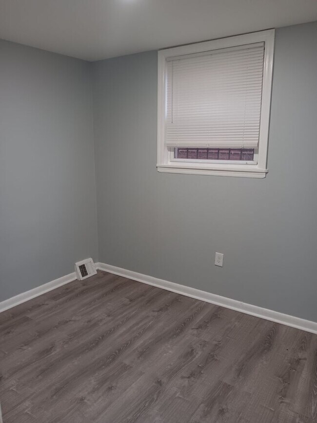 Building Photo - 2607 Cecil B. Moore Ave