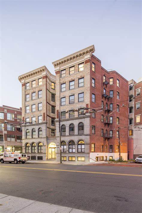 Foto del edificio - 116 Mount Auburn St