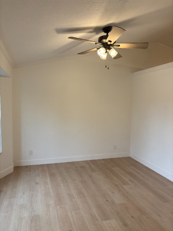 Building Photo - 504 N 2870 W