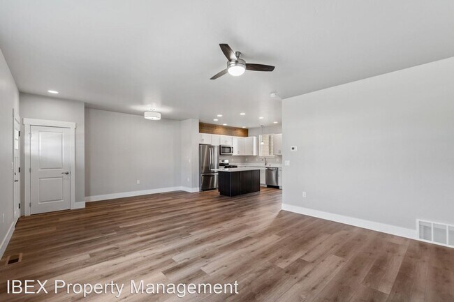 Building Photo - 3 br, 2.5 bath House - 534 Colorado Ave