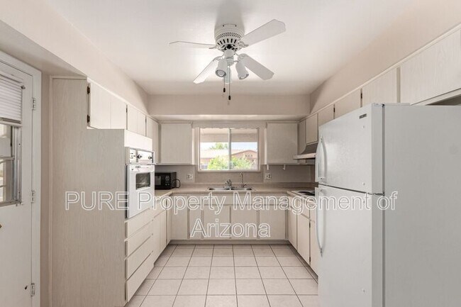 Foto del edificio - 5801 Casper Rd