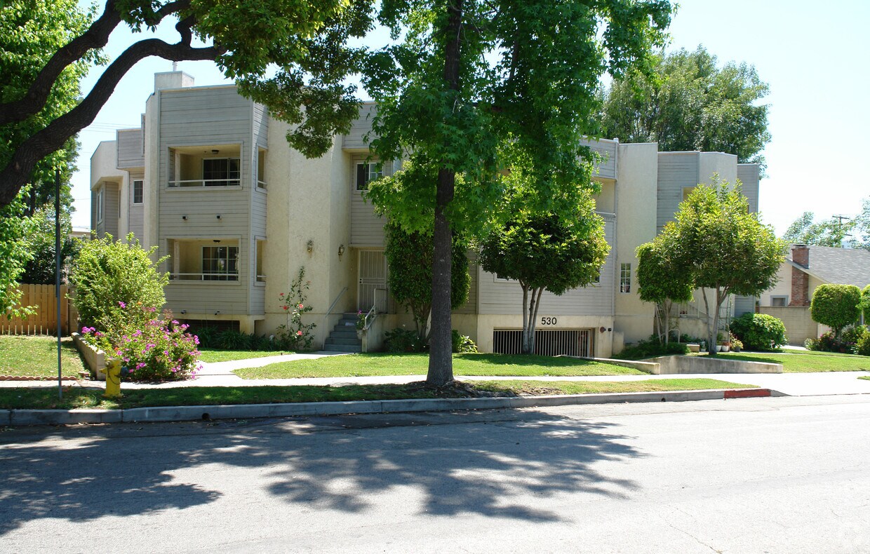 Primary Photo - 530 Pioneer Dr