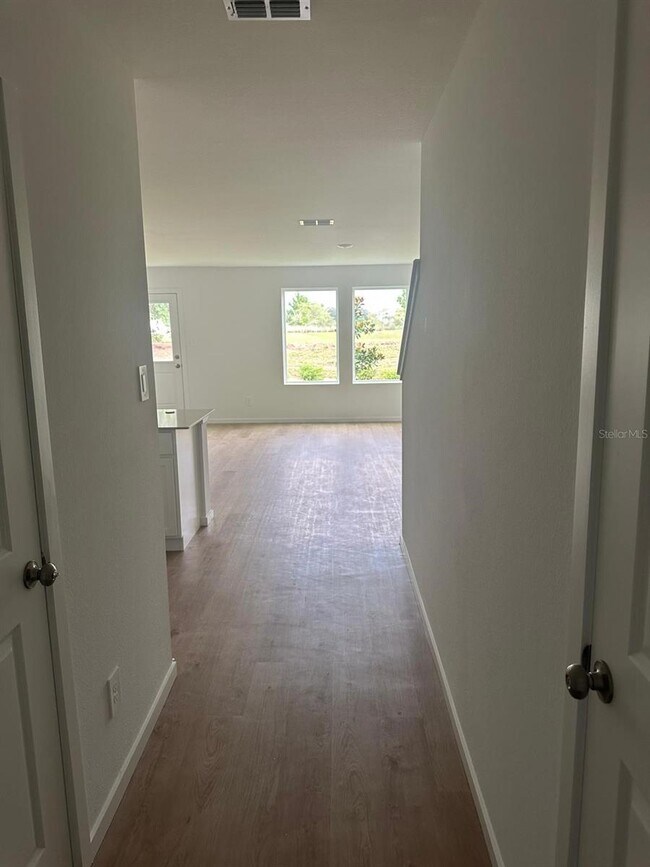 Foto del edificio - 2416 Bevel Ln