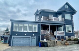 Building Photo - 33 Lothrop St