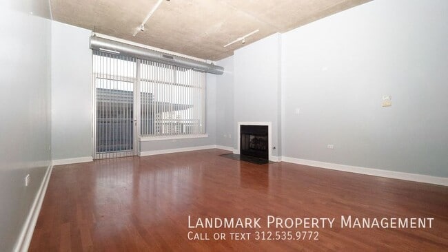 Building Photo - 1305 S Michigan Ave