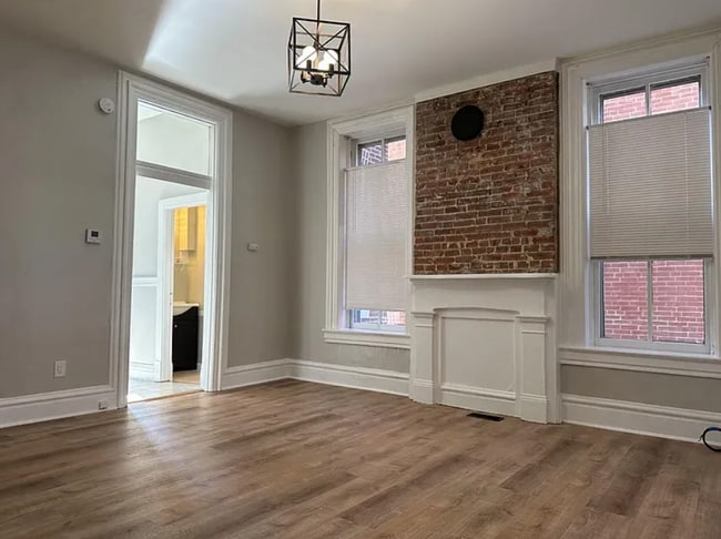 Building Photo - 2736 Armand Pl