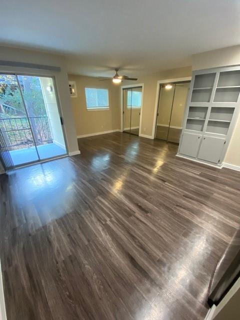 Foto del edificio - 1125 Hollow Creek Dr