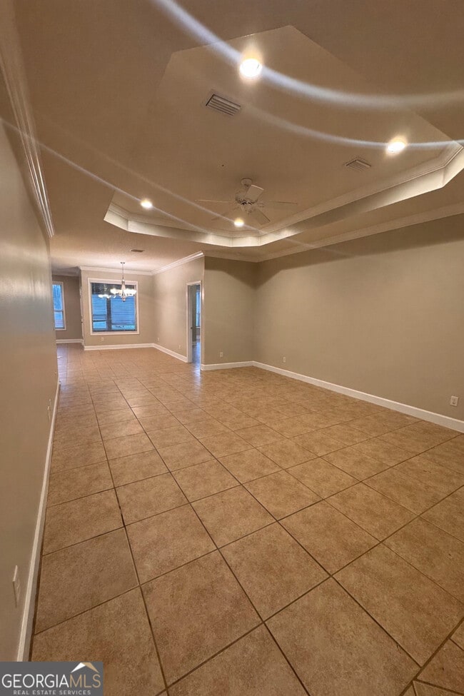 Building Photo - 121 Austin Ryan Dr