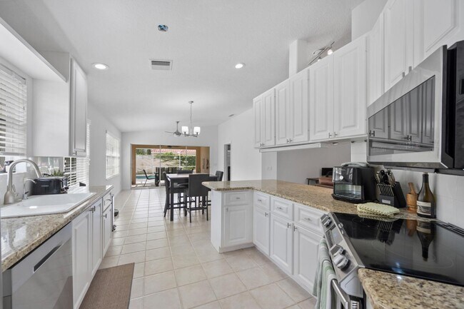Foto del edificio - 7862 North Fork Dr