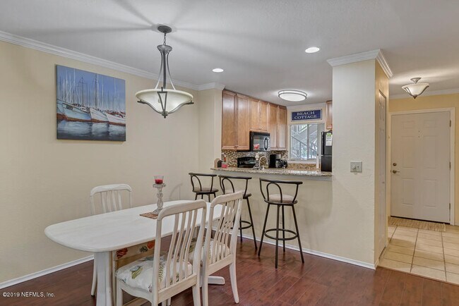 Building Photo - 29 Arbor Club Dr