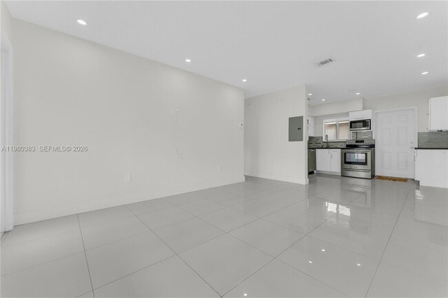 Foto del edificio - 5271 NW 5th St