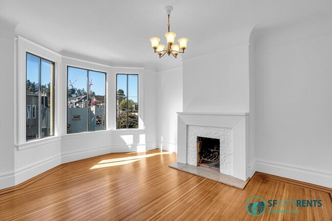 Photo - Cole Valley: Top Floor Edwardian Flat w/ F... Apartment