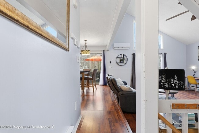 Building Photo - 1379 Winding Way