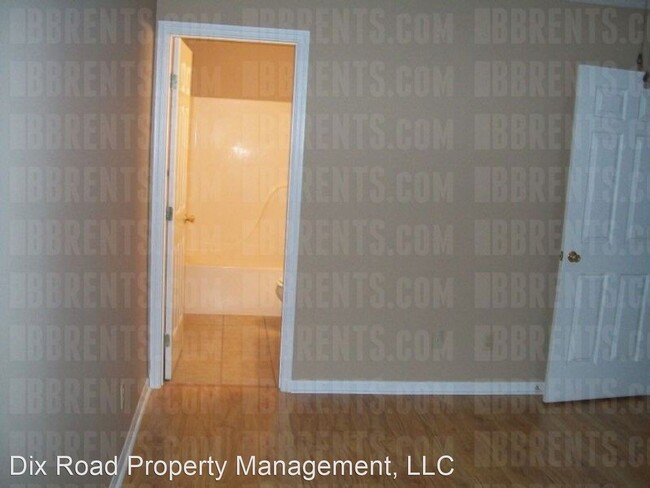 Building Photo - 3 br, 2 bath House - 842 Trenton Road,