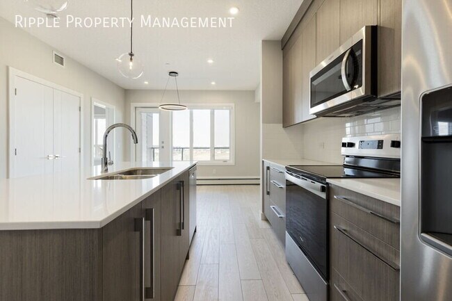Photo du bâtiment - Modern 2 Beds, 2 Baths Apartment/Condo | 2 Pets Allowed. 20lbs Max