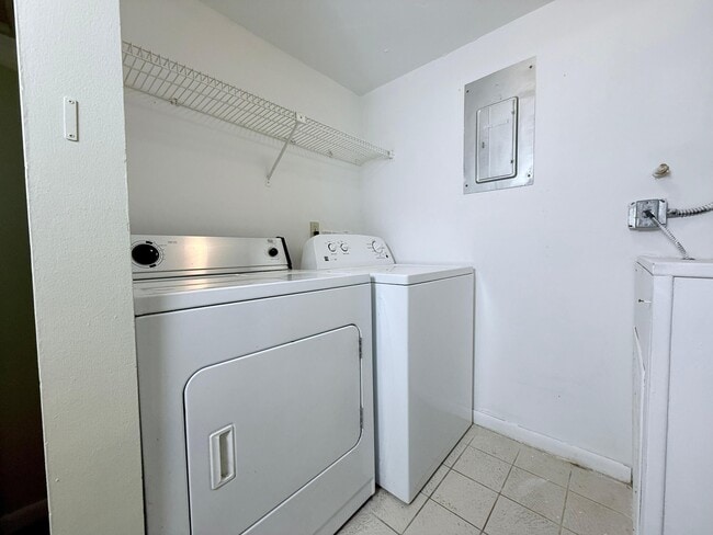 Building Photo - 4891 Sable Pine Cir