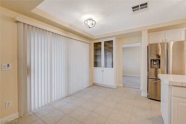 Foto del edificio - 432 Staghorn Pass Ave