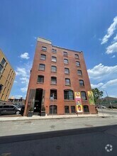 Building Photo - 90 Wareham St