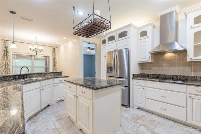 Foto del edificio - 16 N 39th St