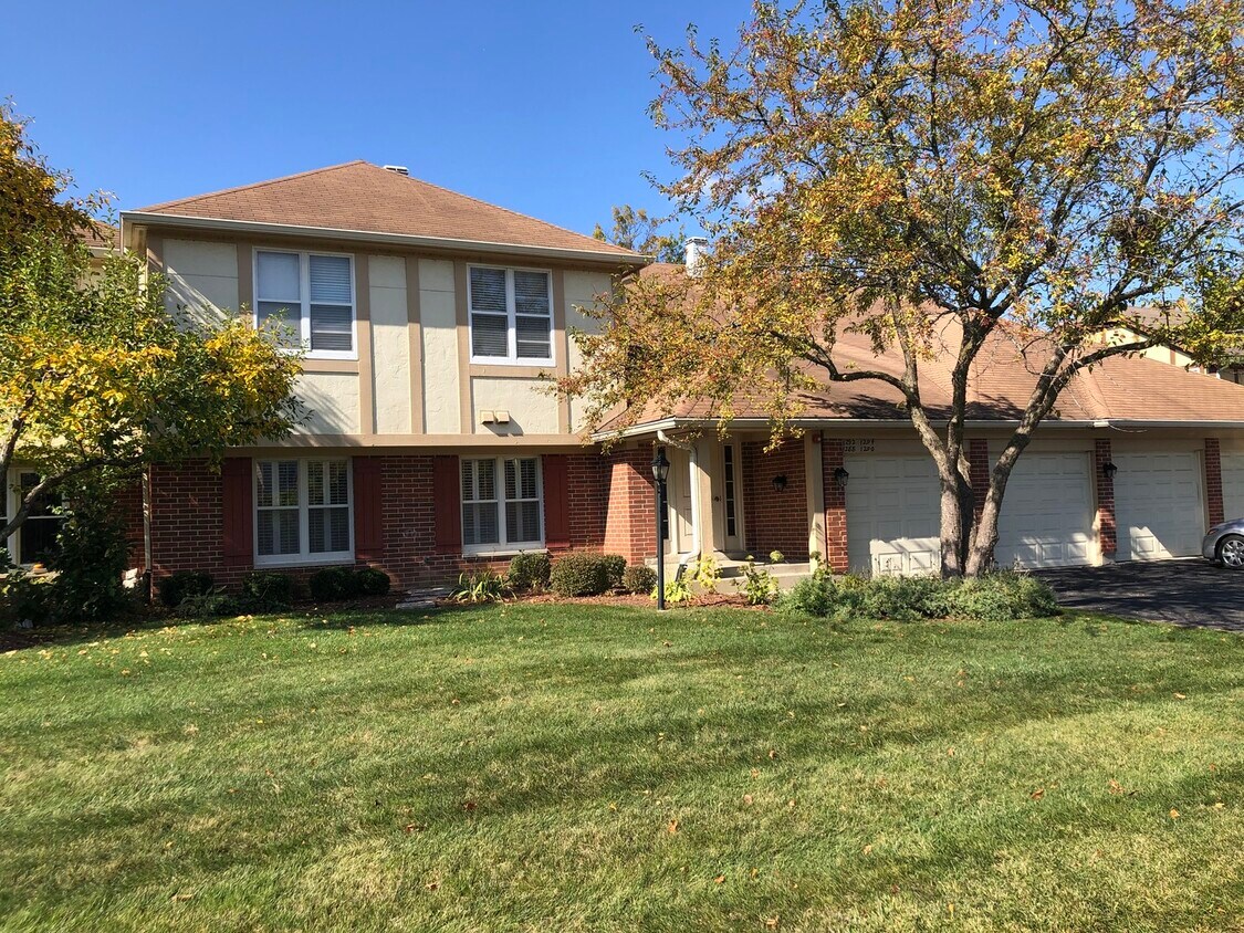 Foto principal - 1288 N Streamwood Ln