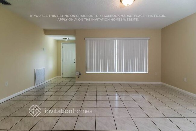 Foto del edificio - 11421 NW 30th St