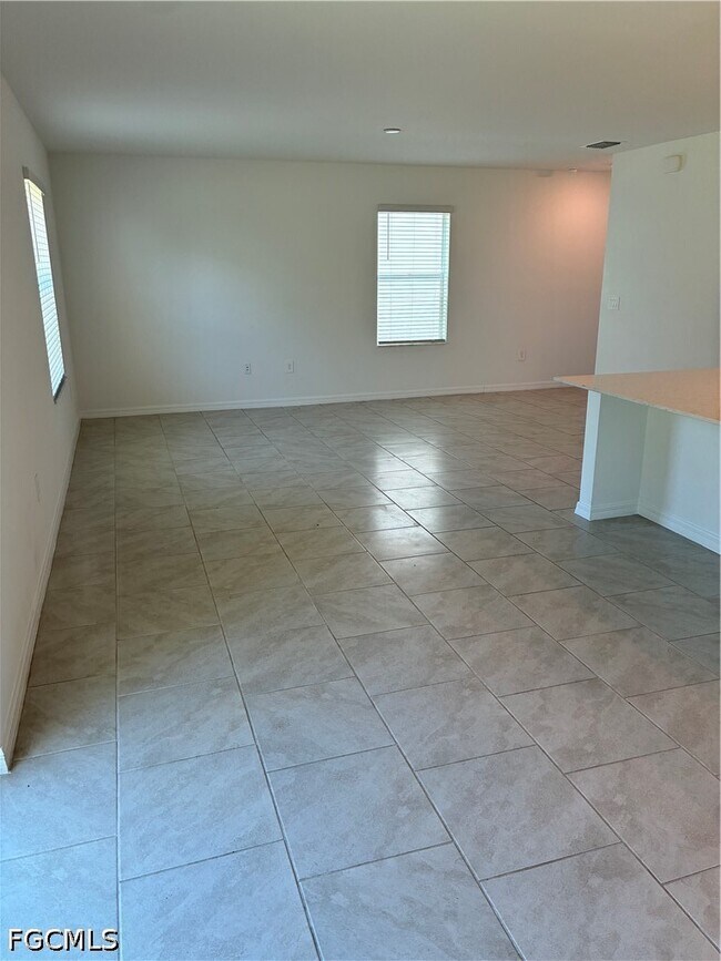 Foto del edificio - 12441 Dakota Ridge Pl