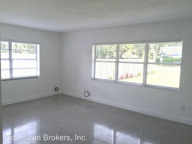 Foto del edificio - 2710 E Winter Park Rd