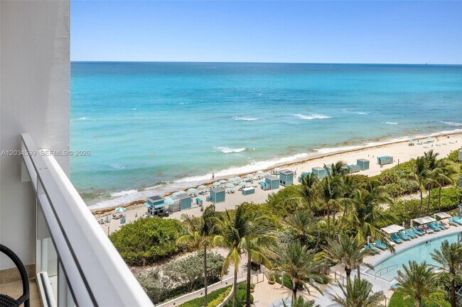 Foto del edificio - 6801 Collins Ave