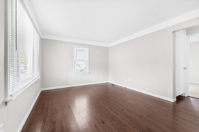 Foto del edificio - 6463 Weddel St