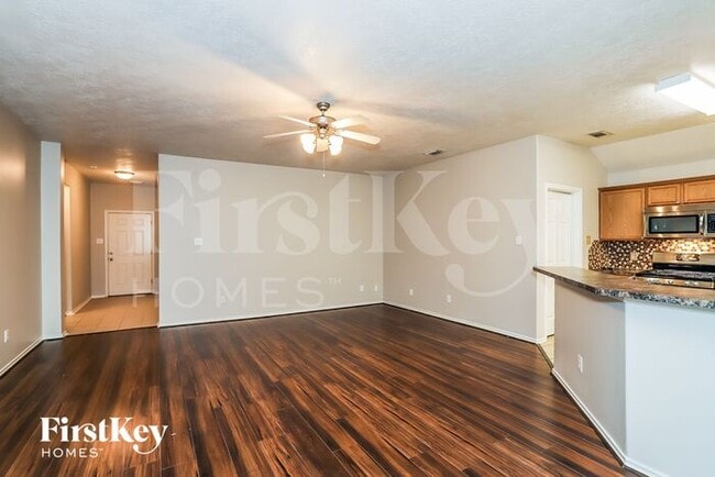 Building Photo - 3210 Naples Grove Ln
