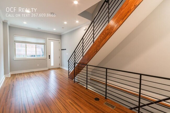 Building Photo - 2329 Gerritt St