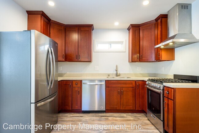 Building Photo - 2 br, 2.5 bath House - 750  Paul Ave. Unit...