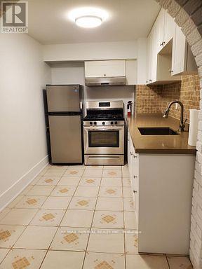 Building Photo - 462 Fergo Ave