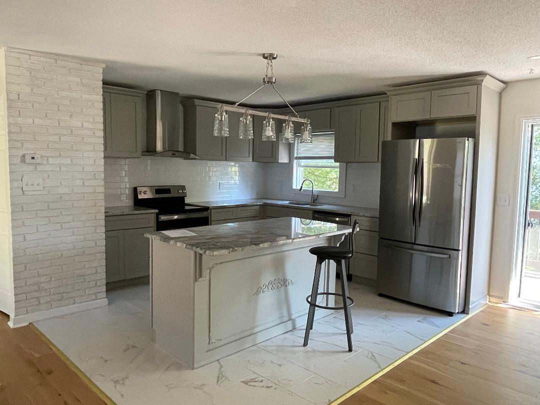 Foto principal - 2255 Maple Rd