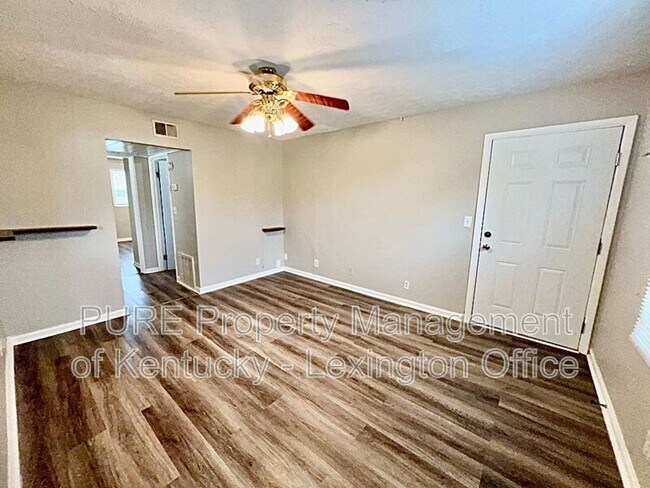 Building Photo - 304 Quachita Trail