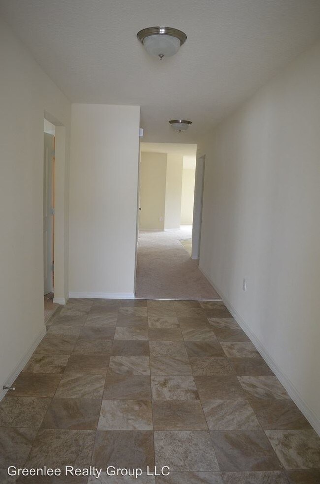 Building Photo - 4220 Sand Ridge Blvd