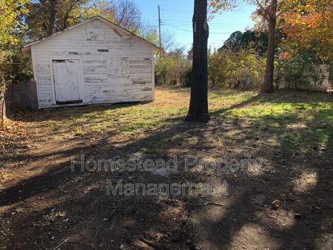 Building Photo - 5312 S Ross Ave