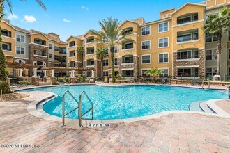 Building Photo - 1001 Monument Rd