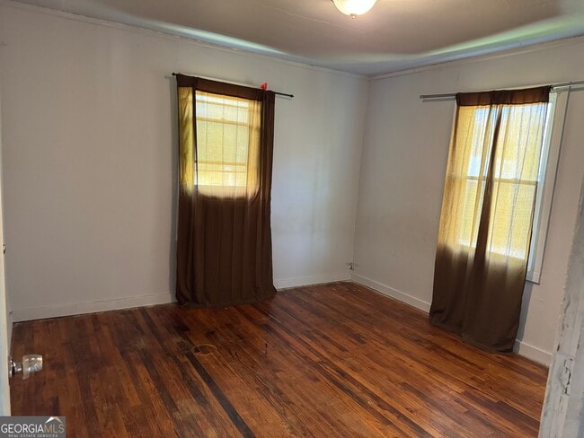 Building Photo - 41 Hollis Heights