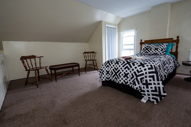 Building Photo - Dr. Strangelove, two bedrooms , and more f...