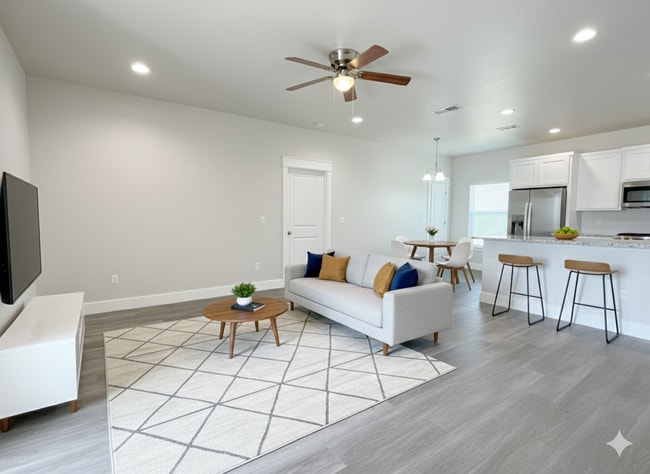 Building Photo - Stunning Home located near the heart of Durant