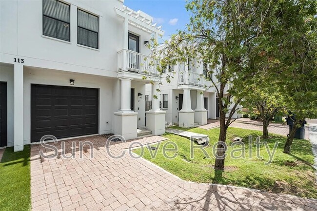 Foto del edificio - 113 S Packwood Ave