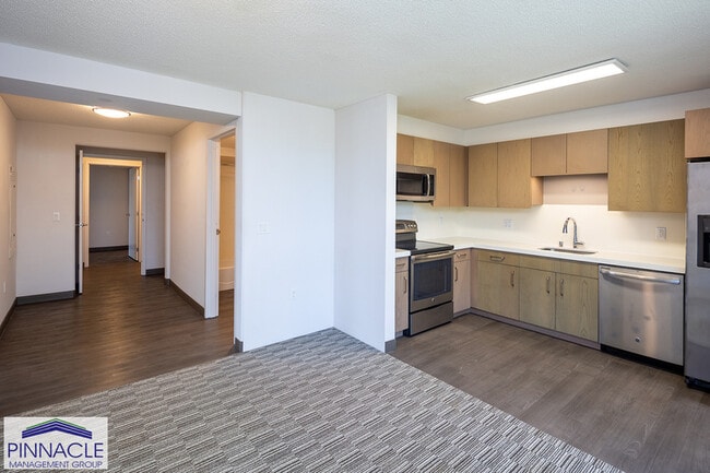 Building Photo - 7000 Hawaii Kai Dr